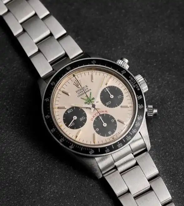 أغلى أنواع الساعات القديمة