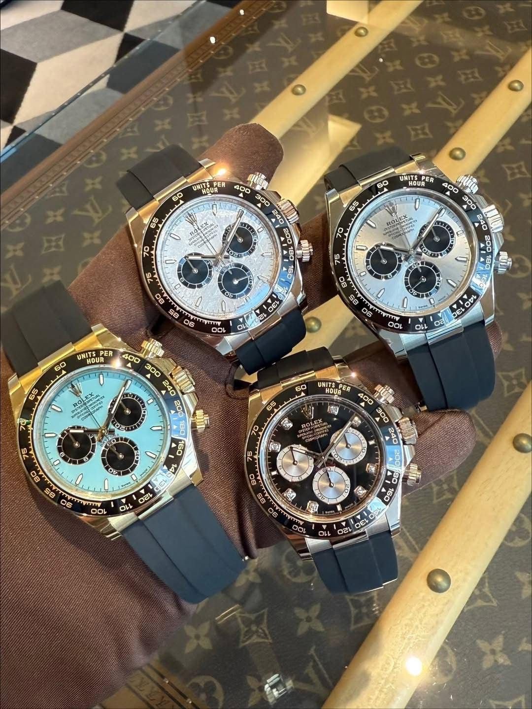 سعر الساعة السويسرية الأصلية