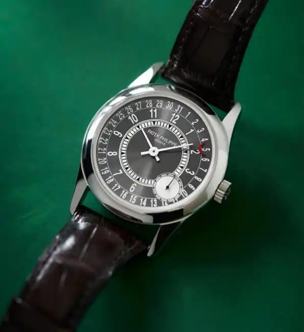 محلات شراء الساعات السويسرية