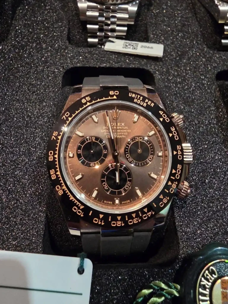 عايز ابيع ساعه رولكس ديتونا