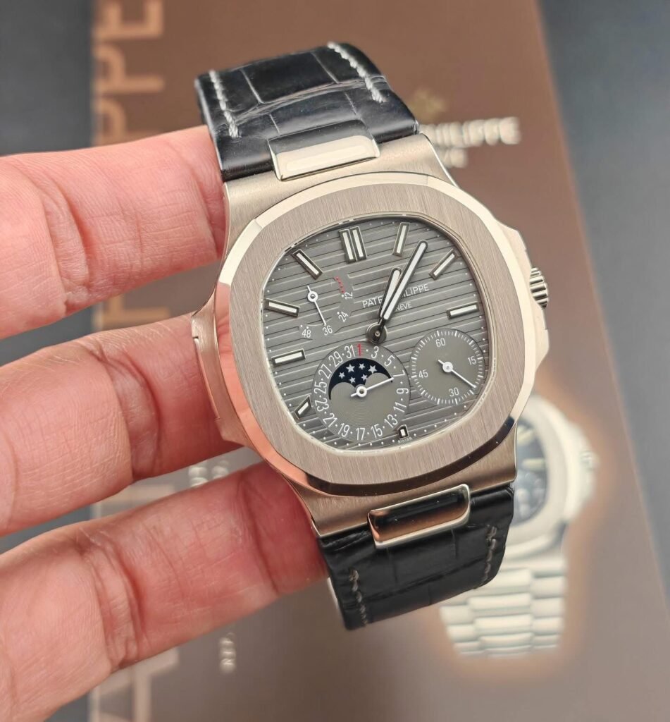 شراء Patek Philippe مستعملة